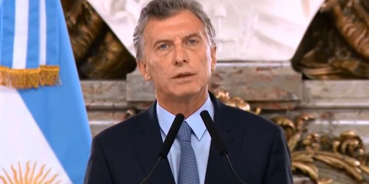 Macri firmó DNU para la extinción de dominio