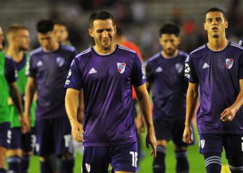 Unión venció 2-1 a River en el Monumental