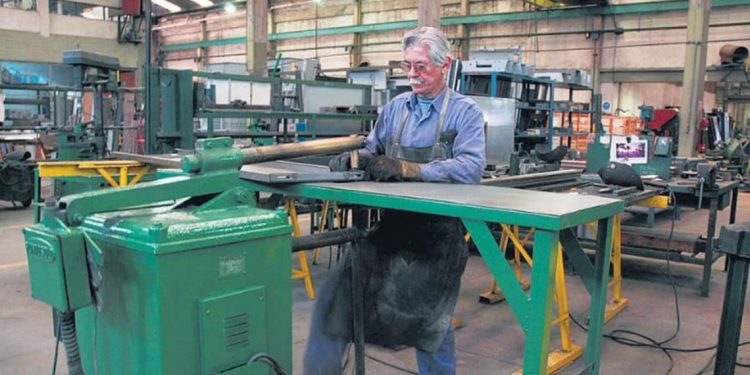 Planta metalurgista Pyme