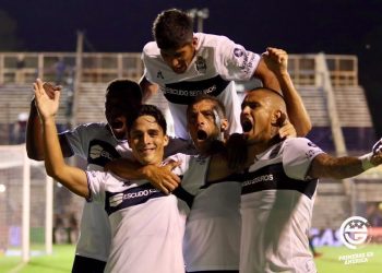 Independiente cayó con Gimnasia