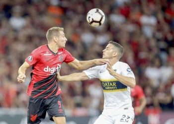 Paranaense goleó a Boca
