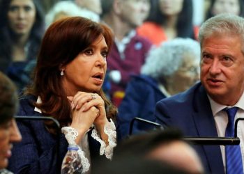Cristina Fernández sentada en el banquillo de los acusados