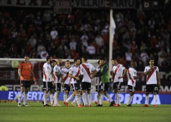 River goleó 4 a 1 a Atlético Tucumán