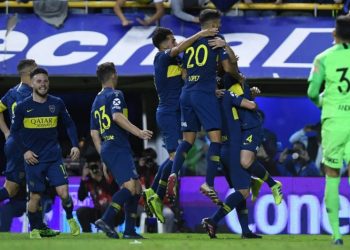 Boca venció a Vélez en los penales
