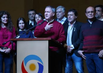 gobernador Juan Schiaretti