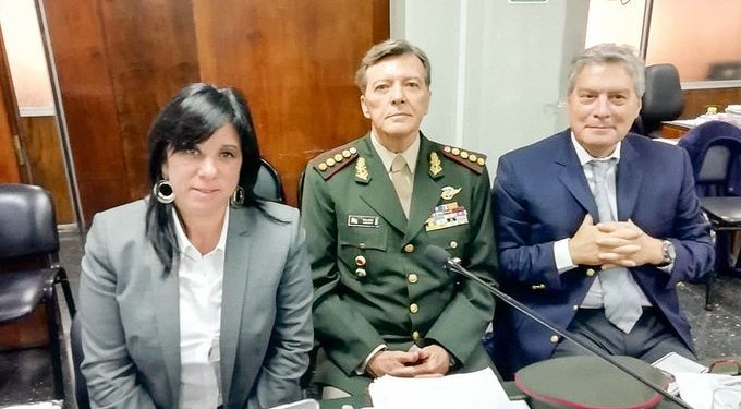 ex jefe del Ejército