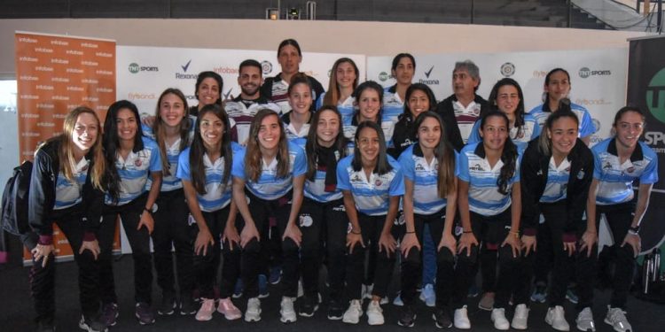 primer torneo de fútbol femenino profesional