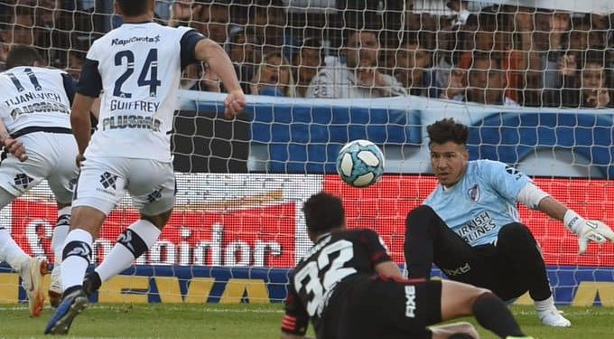 River le ganó al Gimnasia