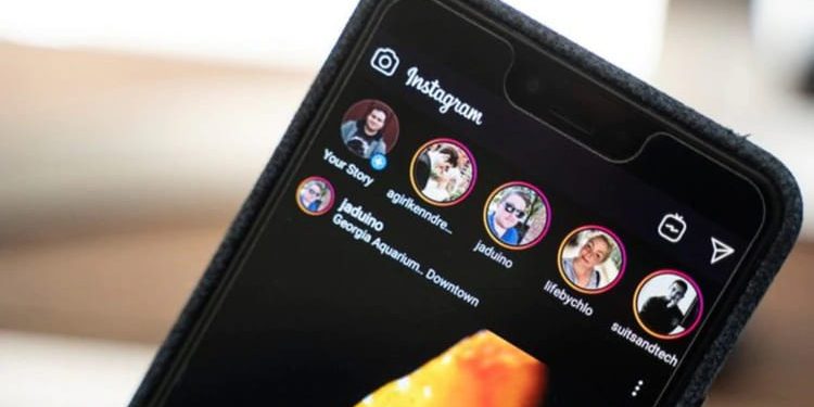 Instagram incorporó el modo nocturno