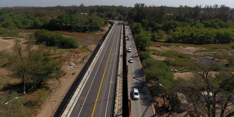 Nuevo puente nuevo puente Pilar – Río Segundo sobre el río Xanaes